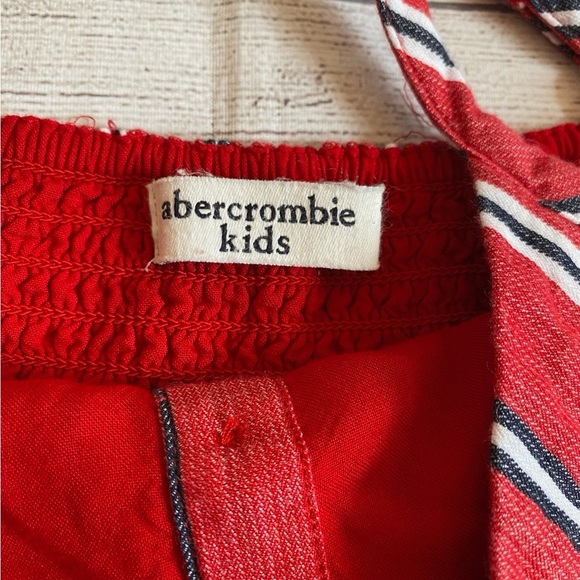 Abercrombie Kids Red and White Stripes Jumpsuit V-Neck Sleeveless - Picture 4 of 6